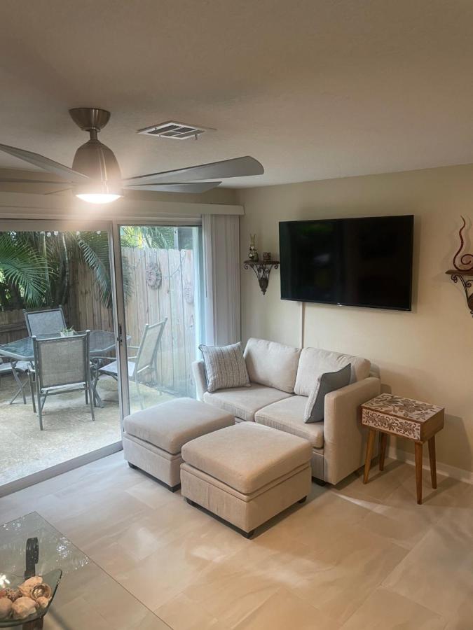 Coastal Townhome In Jupiter 1 Mile To Beach! Exterior foto